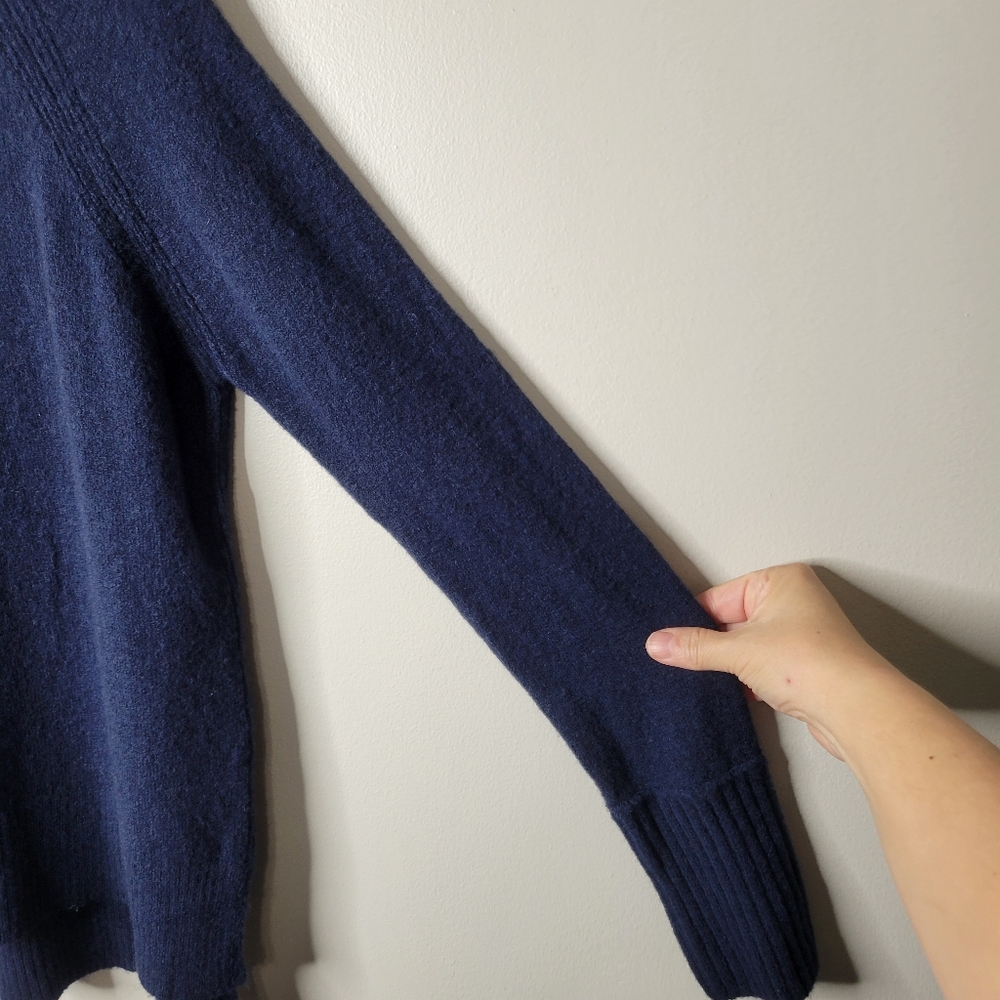 J Crew Softest Yarn Sweater - Picture 4 of 8